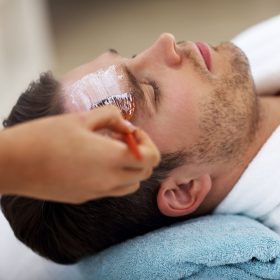 tratamiento facial hombre